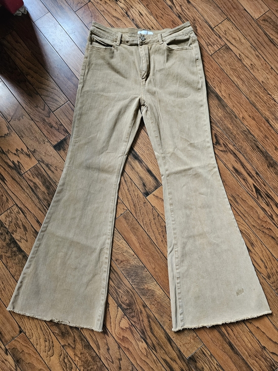 Vervet Denim - Beige Flared Jeans